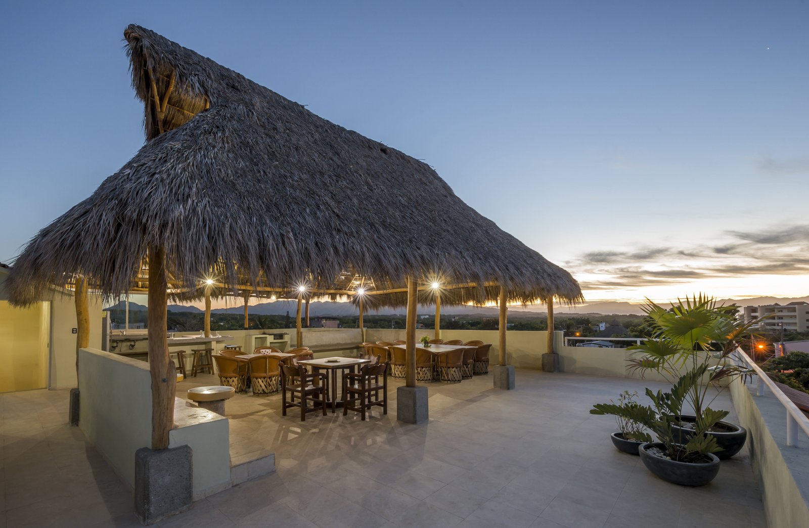 PUNTO MITA ECO-FRIENDLY SUITES & HOSTEL - Punta Mita Surf Camp
