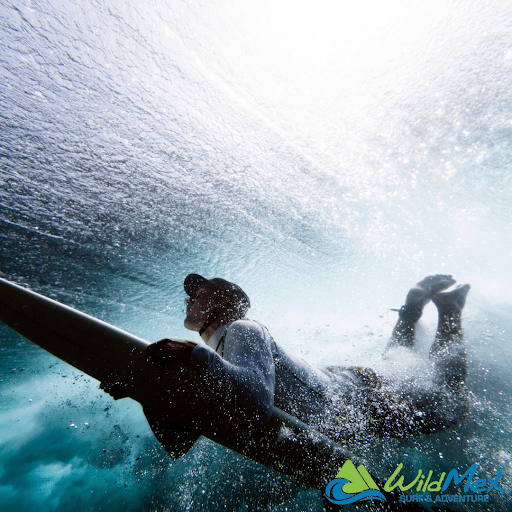 Aprender a bucear en nuestro campamento de surf en Sayulita hará que tu surf en Sayulita sea algo para recordar! Aprender a bucear en nuestro campamento de surf en Sayulita hará que tu surf en Sayulita sea algo para recordar!