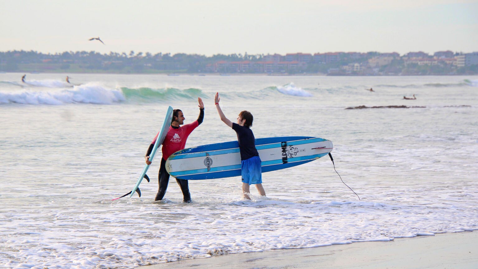Wanna give your kids an adventure they’ll never forget? Then Puerto Vallarta surfing lessons for kids ages 5-10 could be your next hang-out spot. Wanna give your kids an adventure they’ll never forget? Then Puerto Vallarta surfing lessons for kids ages 5-10 could be your next hang-out spot.