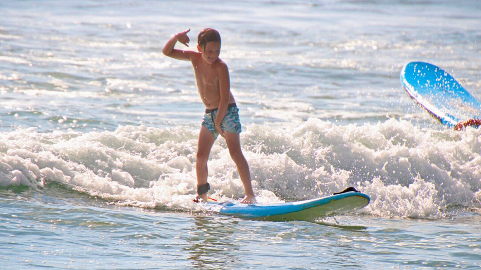 : Surfing lessons for kids aren’t complete without your certified WildMex instructors! Surfing lessons for kids aren’t complete without your certified WildMex instructors!